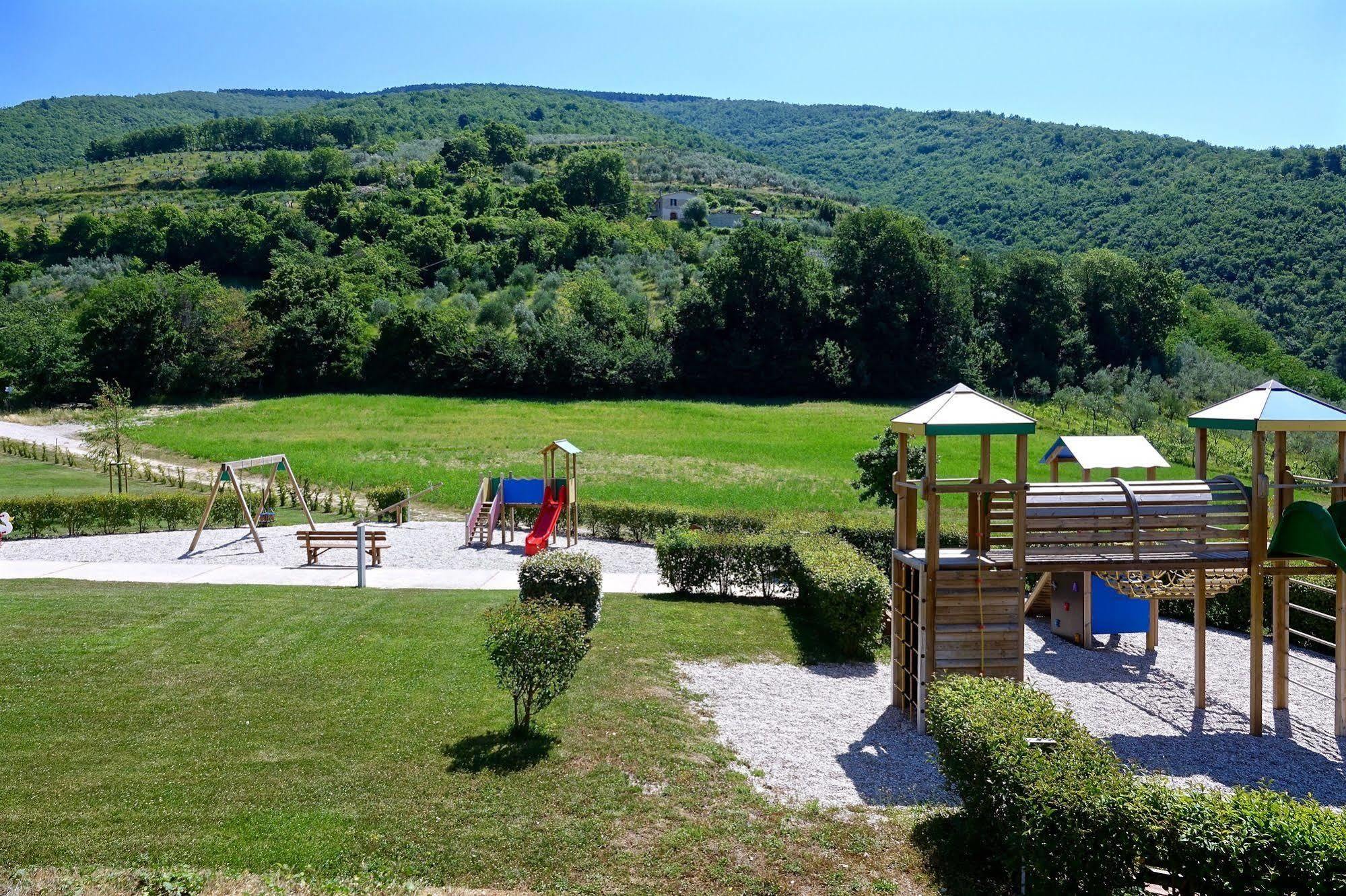 Borgo Di Gallano Valtopina Exterior photo